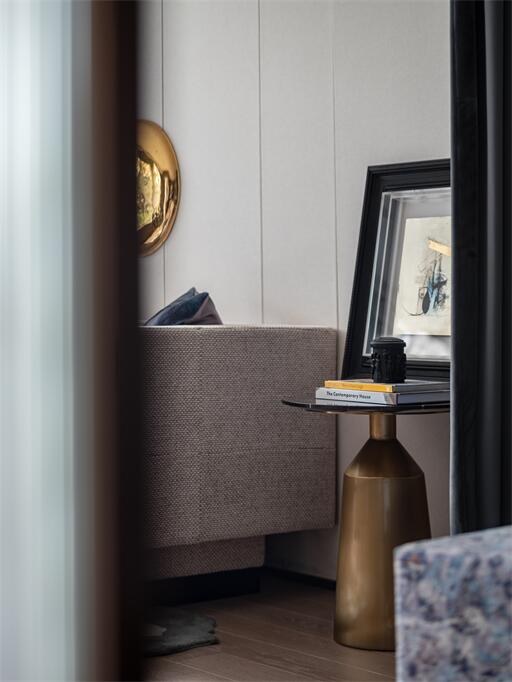 吊頂用木龍骨好還是輕鋼龍骨？吊頂中木龍骨的間距多少最合適