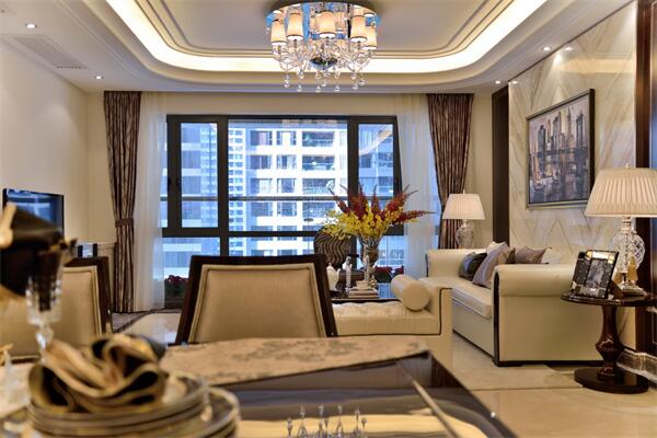 江都區(qū)紫薇公館小區(qū)二手房急售，簡單裝修