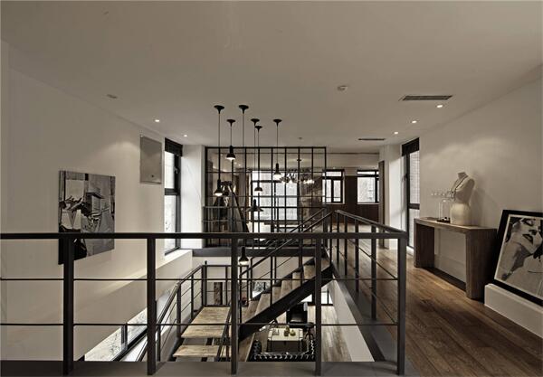 丁伙鎮(zhèn)好房，109平三室，南北通透！