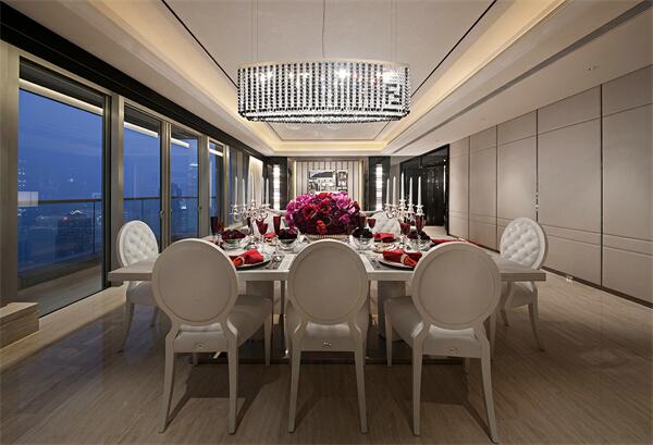 小紀鎮(zhèn)近商場，84平兩室一廳，采光一流