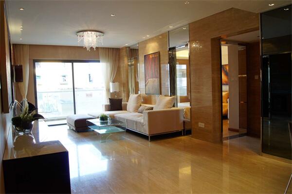 邵伯鎮(zhèn)黃金樓層，64平兩室一廳，急售